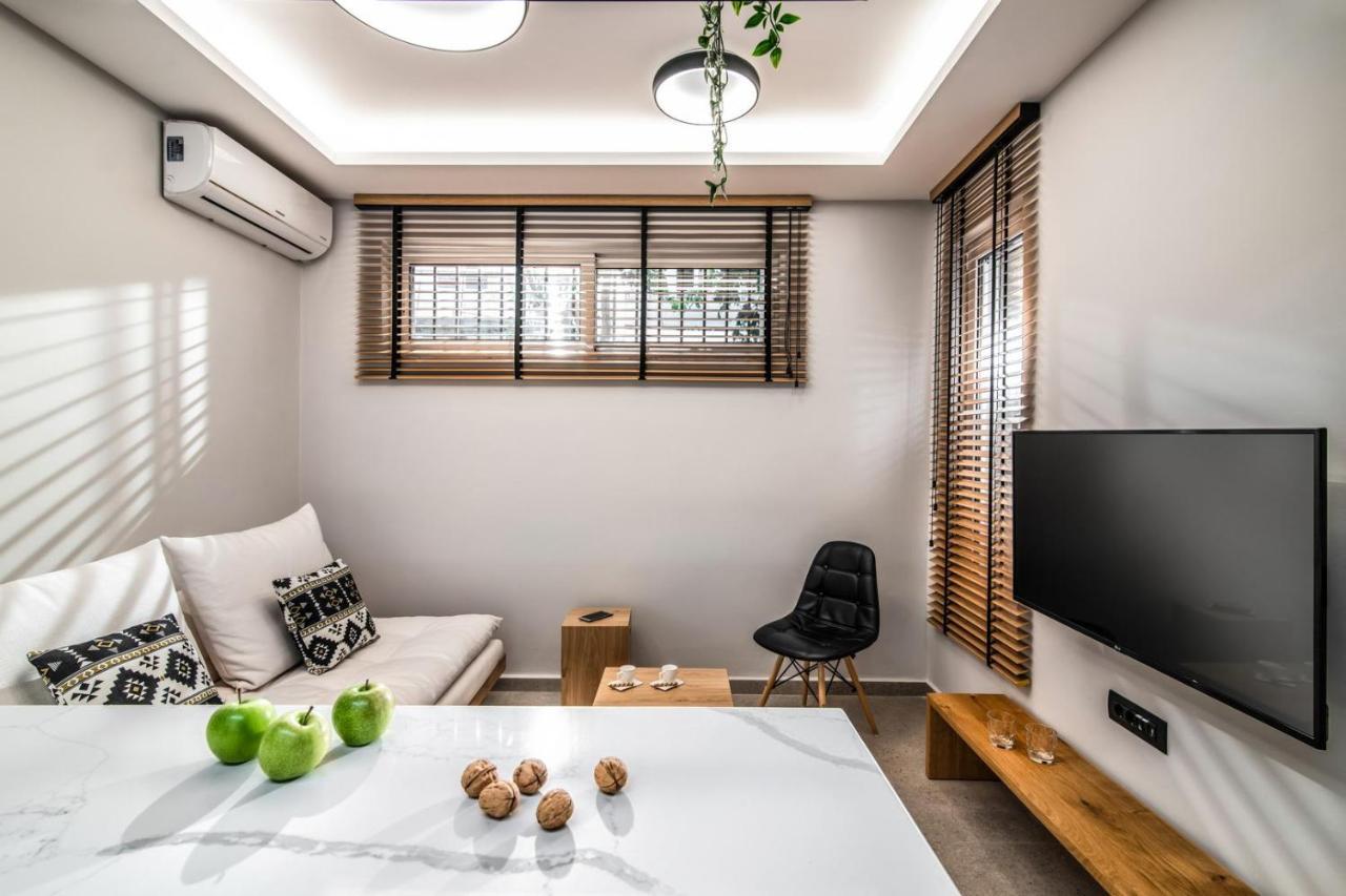 The Big Little One. Stylish & Convenient Apartment Heraklion Exterior foto