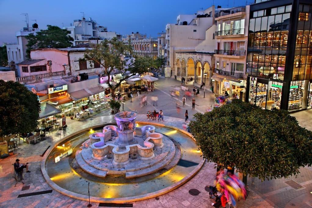 The Big Little One. Stylish & Convenient Apartment Heraklion Exterior foto